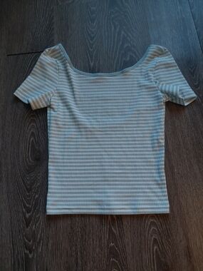 Striped Square-Neck Short Sleeve Top - Light Blue/White